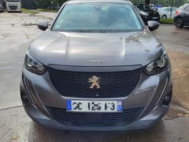 Peugeot 2008, 1.5 l., off-road / crossover