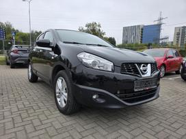 Nissan Qashqai, 2.0 l., off-road / crossover
