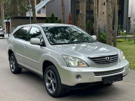 Lexus RX 400h, 3.3 l., off-road / crossover
