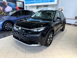 Volkswagen T-Roc, 1.5 l., Внедорожник / Кроссовер