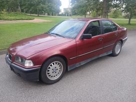 BMW 316, 1.6 l., saloon / sedan