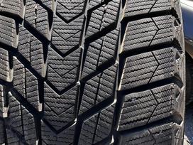 Roadstone, winter 245/45 R18