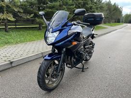 Yamaha XJ6 600cc, street / classic