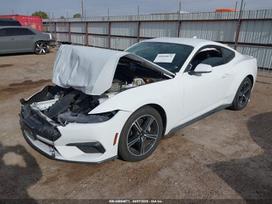 Ford Mustang по частям