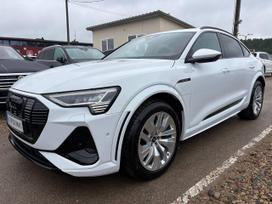 Audi e-tron S, Внедорожник / Кроссовер