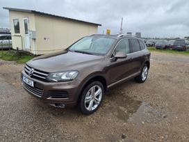 Volkswagen Touareg, 3.0 l., Внедорожник / Кроссовер