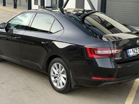 Skoda Superb, 2.0 l., saloon / sedan
