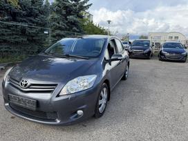 Toyota Auris, 1.3 l., Хэтчбек
