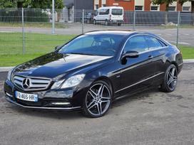 Mercedes-Benz E250, 2.2 l., sedans