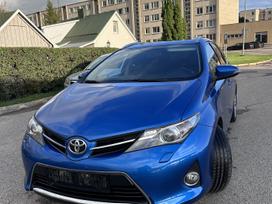 Toyota Auris, 1.6 l., Универсал