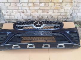 Mercedes-benz Glc klasė Yra daugiau detalių