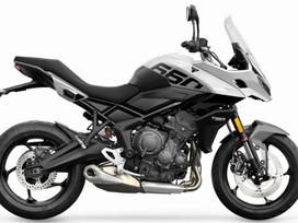 Triumph Tiger, touring / sport touring