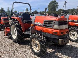 Kubota ĮVAIRIŲ MODELIŲ, traktoriai