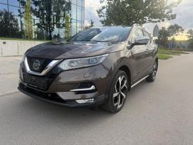 Nissan Qashqai, 1.6 l., Внедорожник / Кроссовер