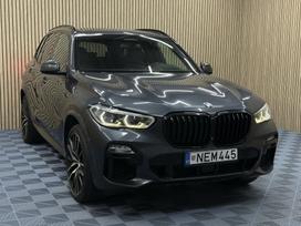 BMW X5, 4.4 l., off-road / crossover