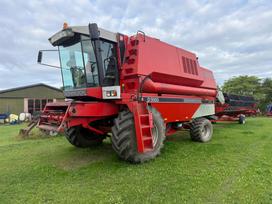 Dronningborg D9000 JUMBO, combine harvesters