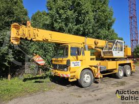 PPM C280, crane