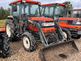 Kubota ĮVAIRIŲ MODELIŲ, traktoriai
