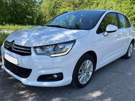 Citroen C4, 1.2 l., hečbekas