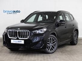 BMW X1, 1.5 l., Внедорожник / Кроссовер