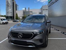 Mercedes-Benz EQB, 70 kWh, off-road / crossover