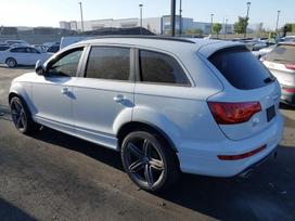 Audi Q7, 3.0 l., off-road / crossover