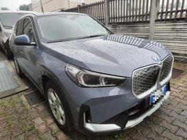 BMW iX1, 67 кВт·ч, Внедорожник / Кроссовер