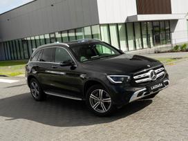 Mercedes-Benz GLC300, 2.0 l., off-road / crossover