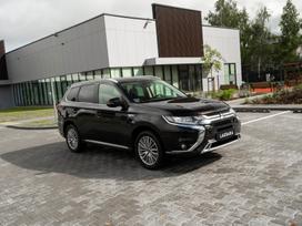 Mitsubishi Outlander, 2.0 l., off-road / crossover