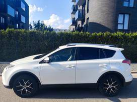 Toyota RAV4, 2.5 l., off-road / crossover