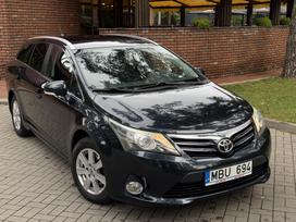 Toyota Avensis, 2.0 l., universalas