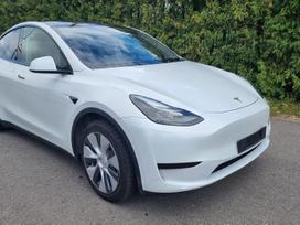 Tesla Model Y, 60 кВт·ч, Внедорожник / Кроссовер