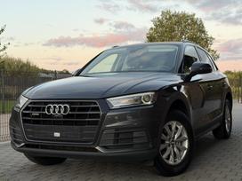 Audi Q5, 2.0 l., Внедорожник / Кроссовер