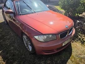 BMW 125 125i cabrio odinis salonas šildomas lieti ratai r18 dalimis