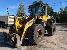 Komatsu WA320-5, frontal loader