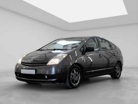 Toyota Prius, 1.5 l., Хэтчбек