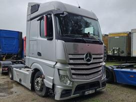 Mercedes-Benz 1845 Retarder Mega, double sleeper