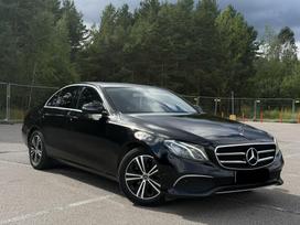 Mercedes-Benz E220, 2.0 l., Седан