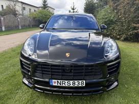 Porsche Macan, 3.0 l., off-road / crossover