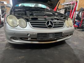 Mercedes-Benz CLK270 по частям