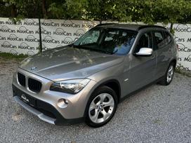 BMW X1, 2.0 l., off-road / crossover