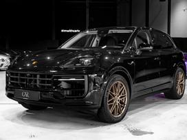 Porsche Cayenne, 3.0 l., off-road / crossover