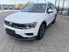Volkswagen Tiguan, 1.5 l., off-road / crossover