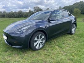 Tesla Model Y, 81 кВт·ч, Минивэн
