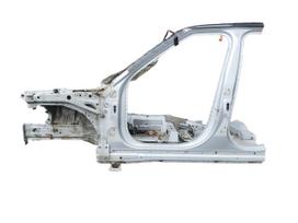 Land Rover Discovery hood (front, rear)