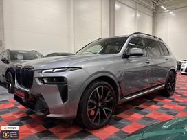 BMW X7, 3.0 l., off-road / crossover