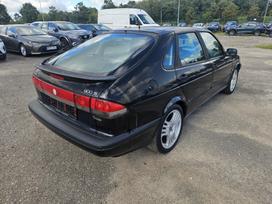Saab 900, 2.0 l., hatchback