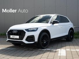 Audi Q5, 2.0 l., off-road / crossover