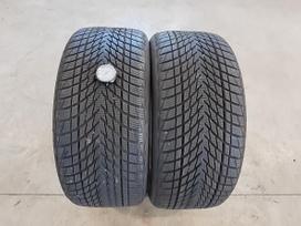 Goodyear Ultra Grip  Performance 3, зимние 235/35 R19