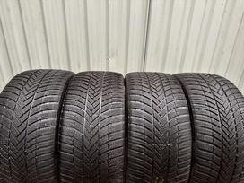 Bridgestone Blizzak LM005, žieminės 265/40 R21